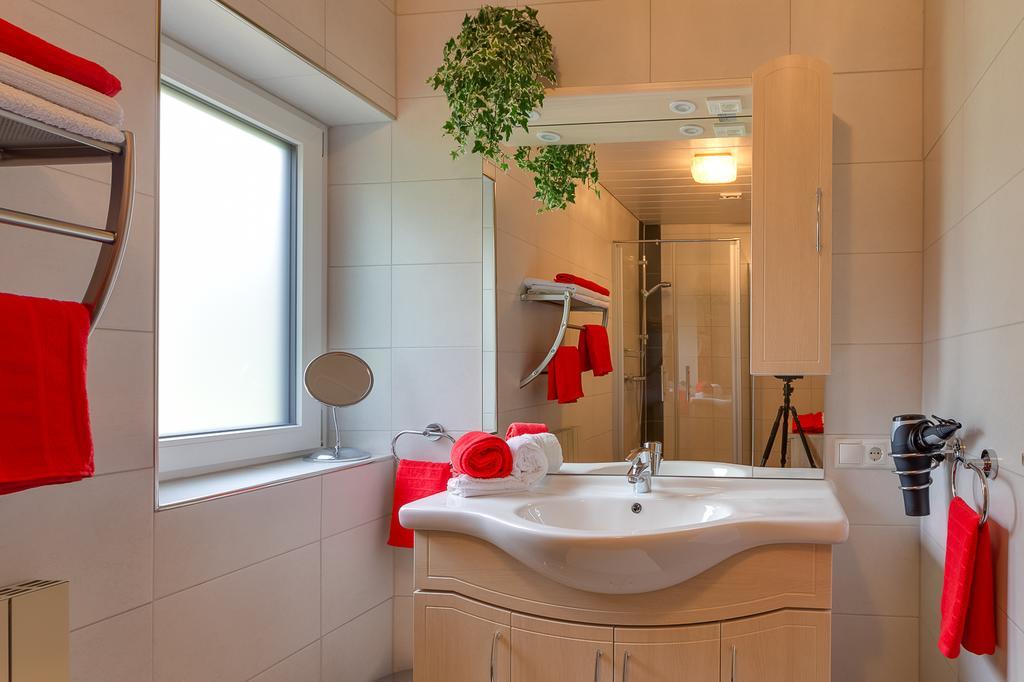 Biancas Ferienwohnung Im Haus Roswitha Tumpen Экстерьер фото