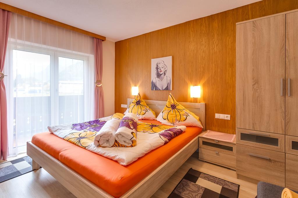 Biancas Ferienwohnung Im Haus Roswitha Tumpen Экстерьер фото