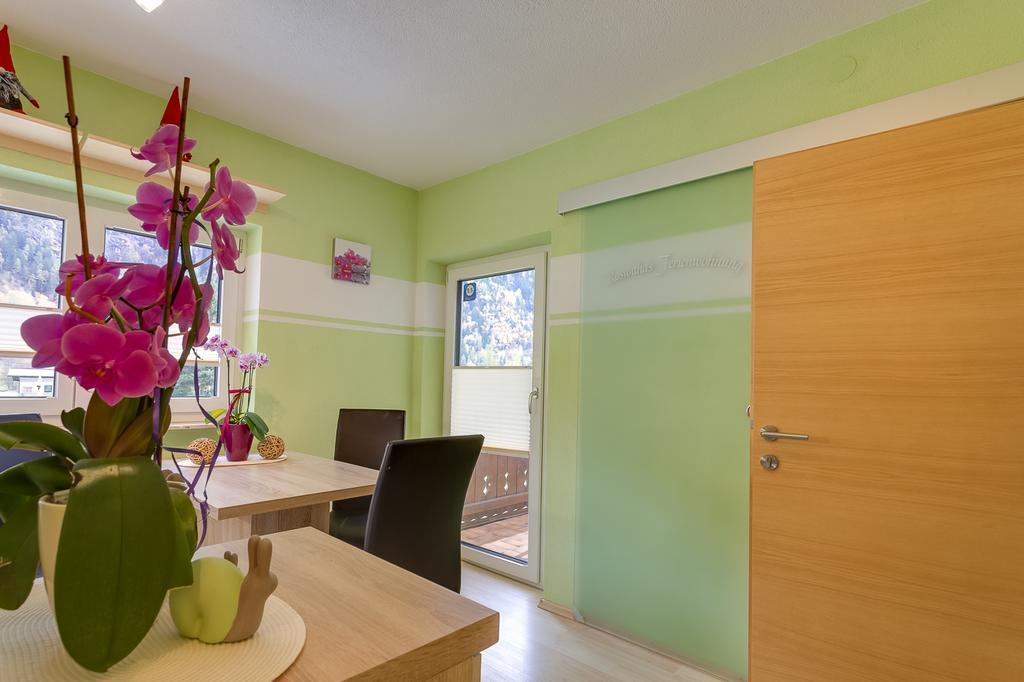 Biancas Ferienwohnung Im Haus Roswitha Tumpen Экстерьер фото