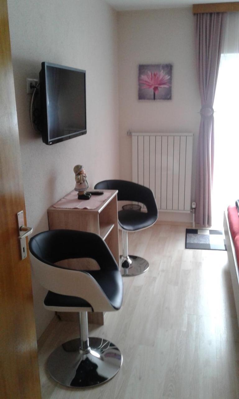Biancas Ferienwohnung Im Haus Roswitha Tumpen Экстерьер фото
